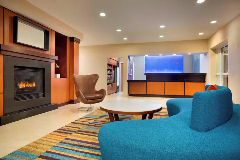 Fairfield Inn & Suites by Marriott Dallas Plano - Image 1