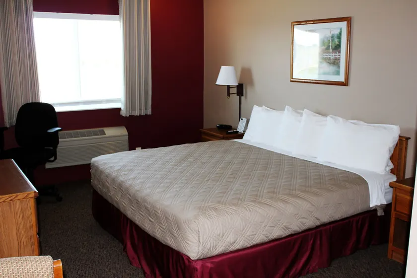 Capri Inn & Suites - Beatrice - Image 1