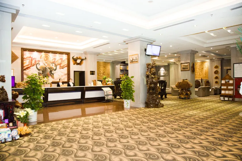 Hai Ba Trung Hotel & Spa - Image 1