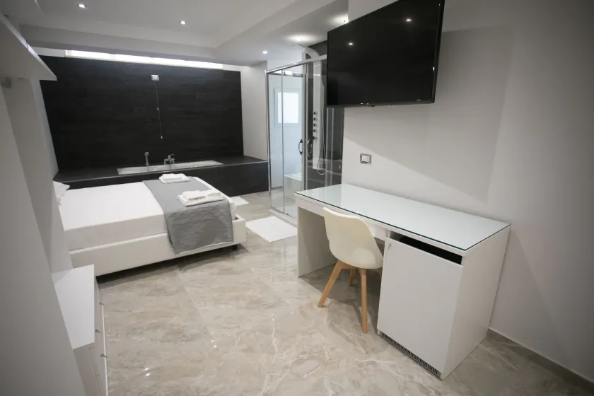 Tropea Luxury & Charm - Image 1