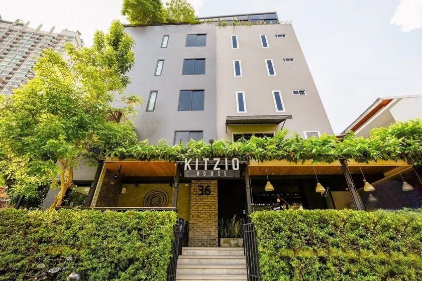 Kitzio House Hotel Huai Kwang - Image 1