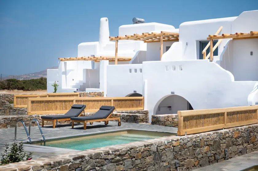 Mirabelle Luxury Villas - Image 1