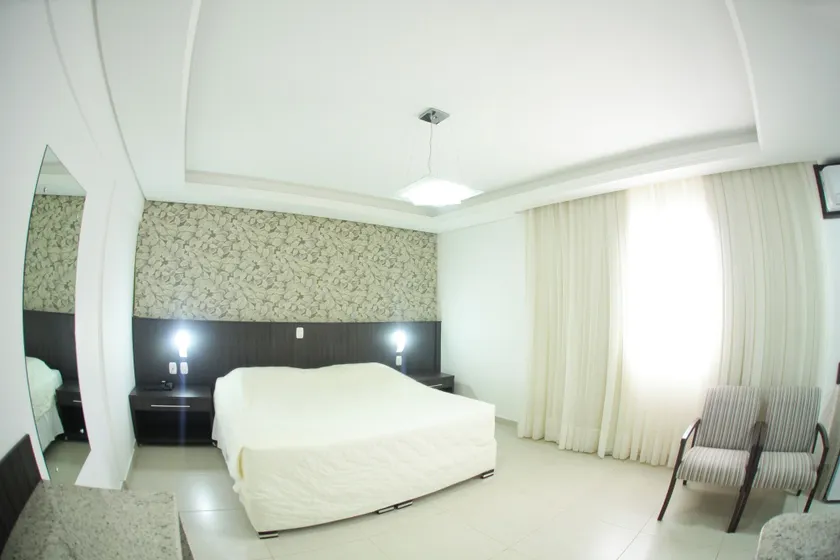 Hotel Cantelle - Image 1