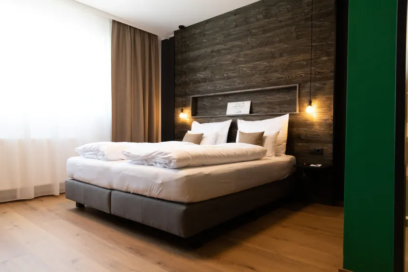 Self-Check-in Hotel VinoQ Zistersdorf - Image 1