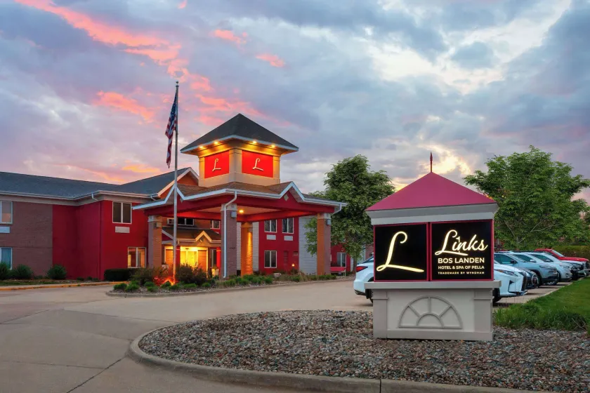 Links Bos Landen Hotel & Spa of Pella, Trademark by Wyndham - Image 1