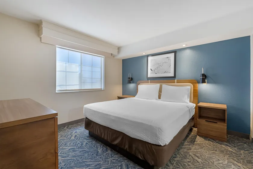 Best Western Hesperia-Victorville Suites - Image 1