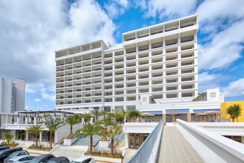 Ala Mahaina Condo Hotel - Image 1
