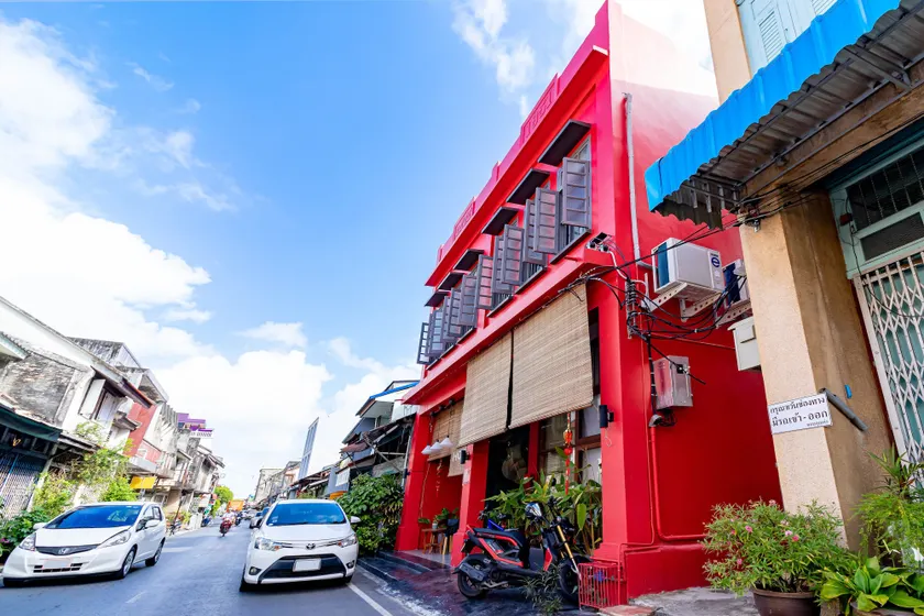 Yu Cafe Hostel - Image 1