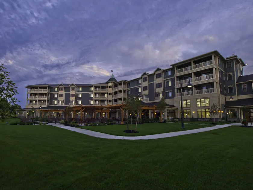 1000 Islands Harbor Hotel - Image 1