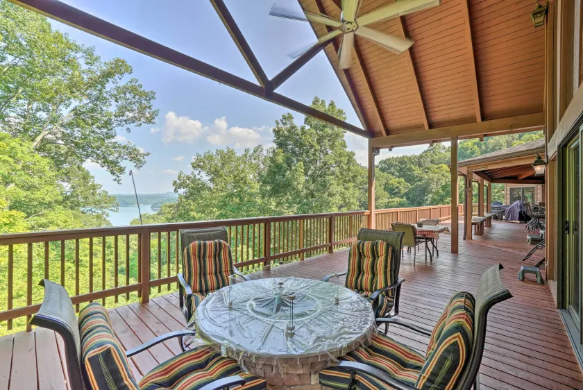 Custom Cabin w/ 12 Acres on Dale Hollow Lake! - Image 1