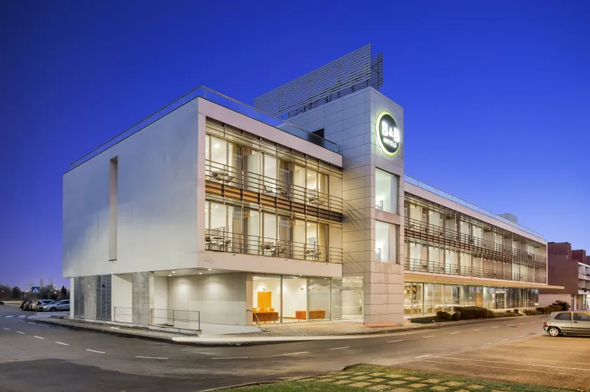 B&B HOTEL Cantanhede Coimbra - Image 1