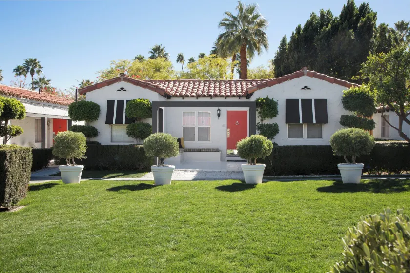 Avalon Hotel & Bungalows Palm Springs, a Member of Design Hotels - Image 1