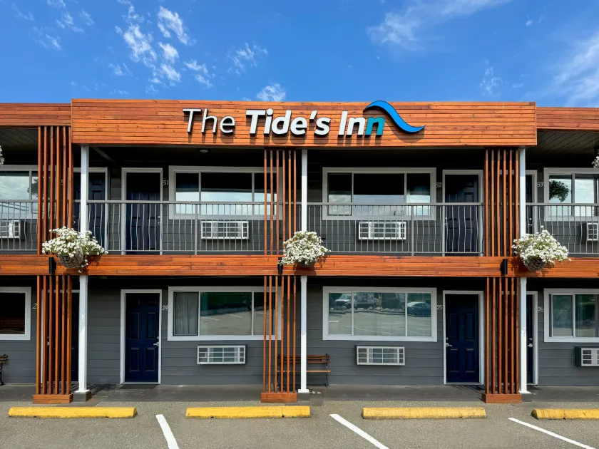 The Tide's Inn - Image 1