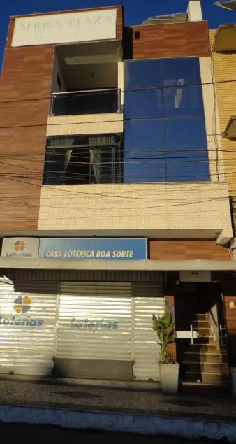 Serra Plaza Hotel - Image 1