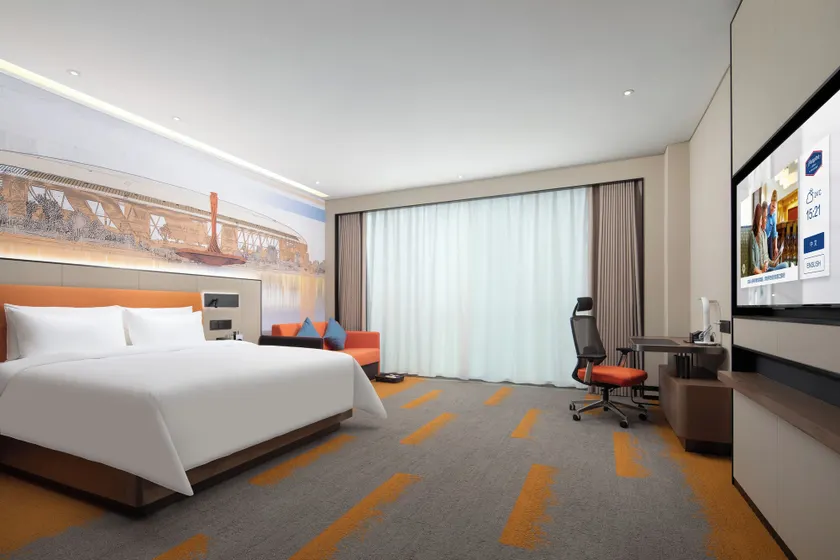 Hilton by Hampton Chengdu North Railway Station - Image 1