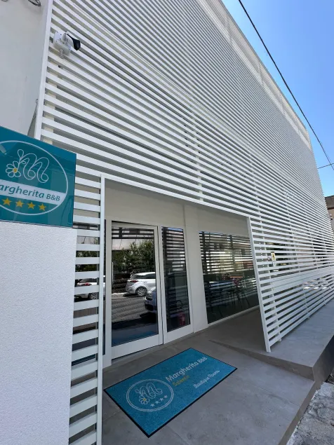B&B Margherita Hotel Lido Marini - Image 1