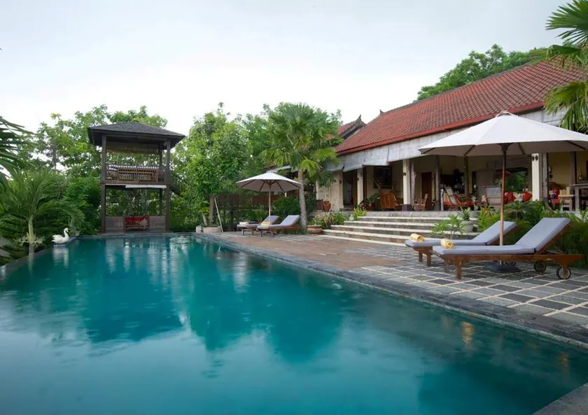 Villa Anjing - Image 1