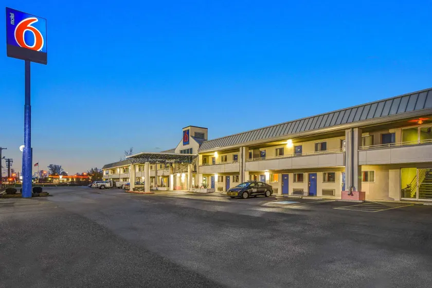 Motel 6-North Ridgeville, OH - Cleveland Intl Airport - N Ridgeville - Image 1