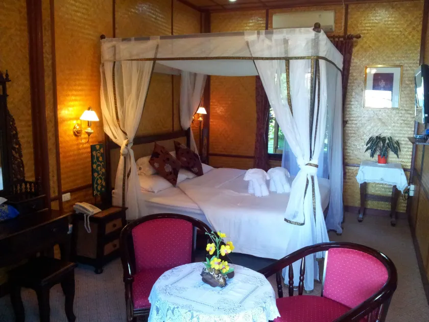 Viang Yonok Hotel, Restaurant, Sports Club - Image 1