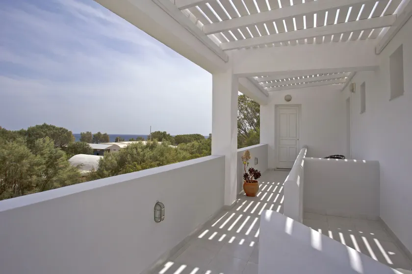 Sunrise Studios in Perissa - Image 1