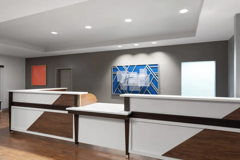 Holiday Inn Express Hotel & Suites Huntsville West - Research Park by IHG - Rezeption