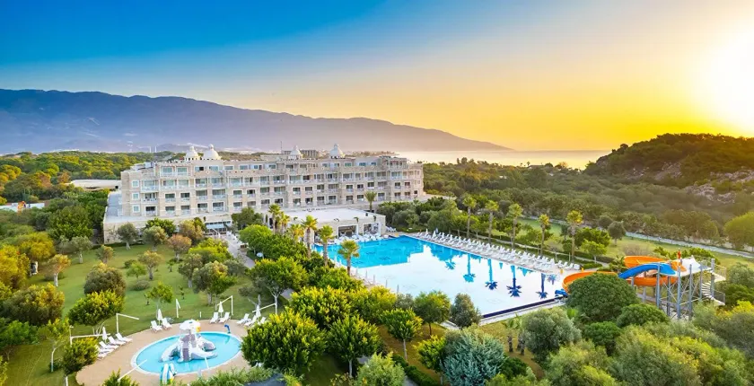 Andriake Beach Club Hotel - Image 1
