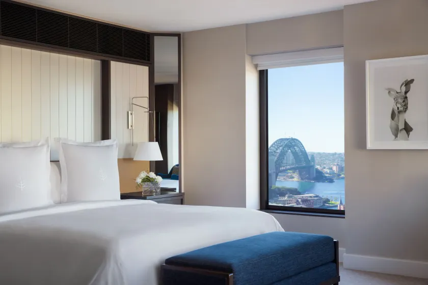 Four Seasons Hotel Sydney - Image 1