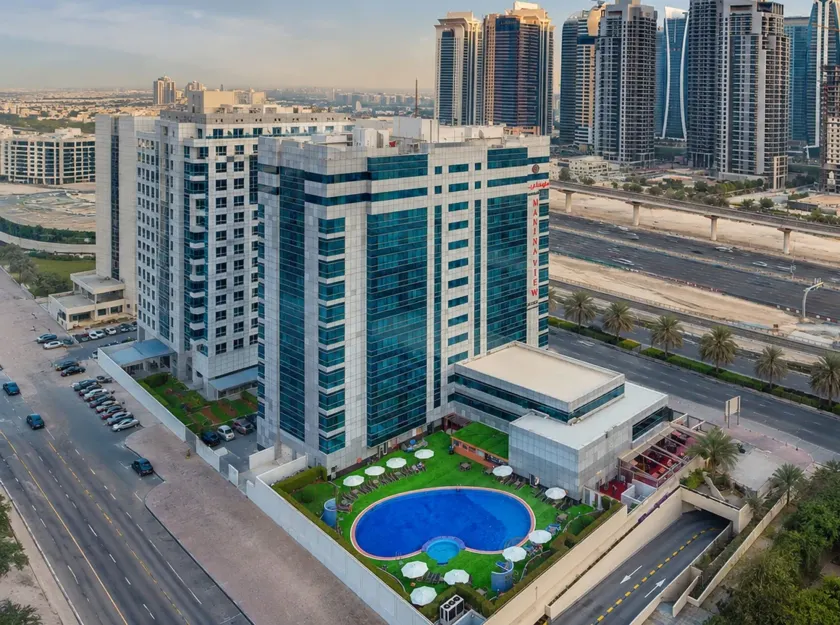 Sunday Marina View Hotel Apartments - Image 1