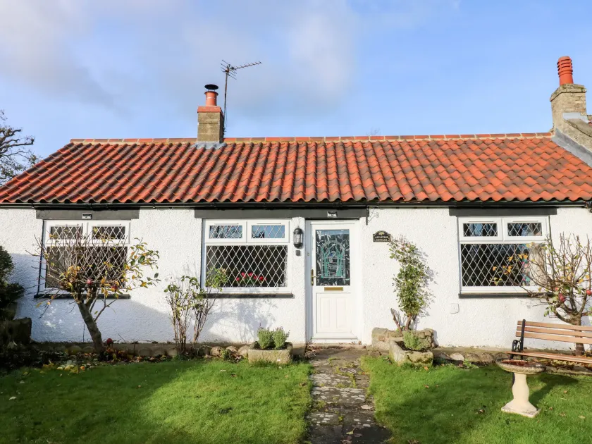 Appletree Cottage - Image 1