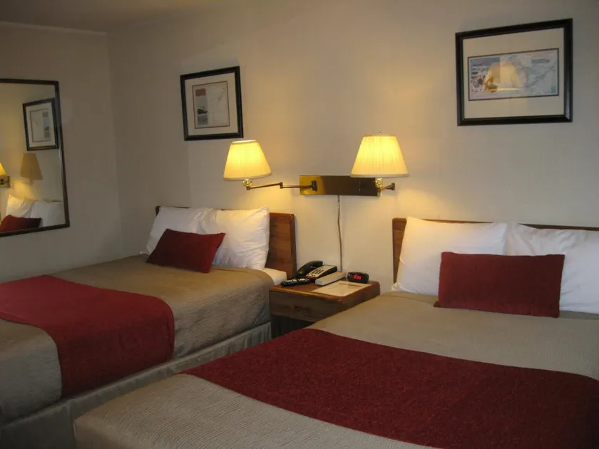 Boyne City Motel - Image 1
