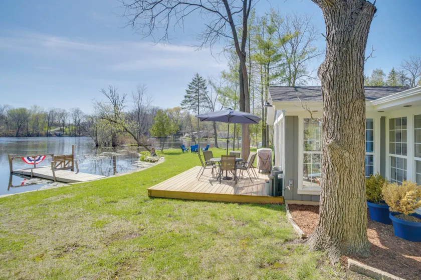 The Cottage on Lake Bernice - Campbellsport - Image 1