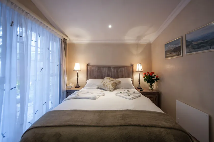 Harfield Guest Villa - Image 1