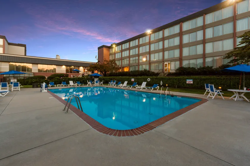 Chester Hotel and Conference Center - Image 1