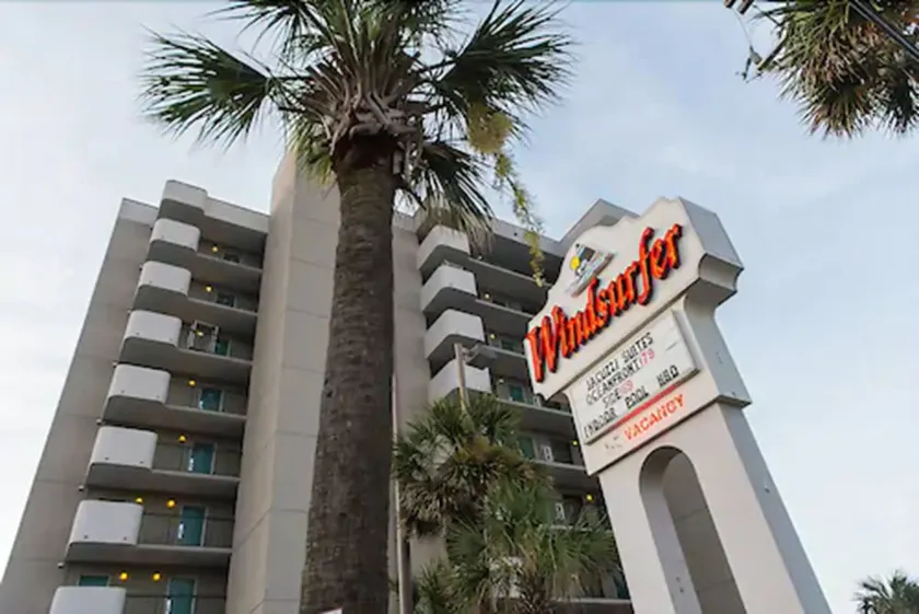Windsurfer Hotel - Image 1