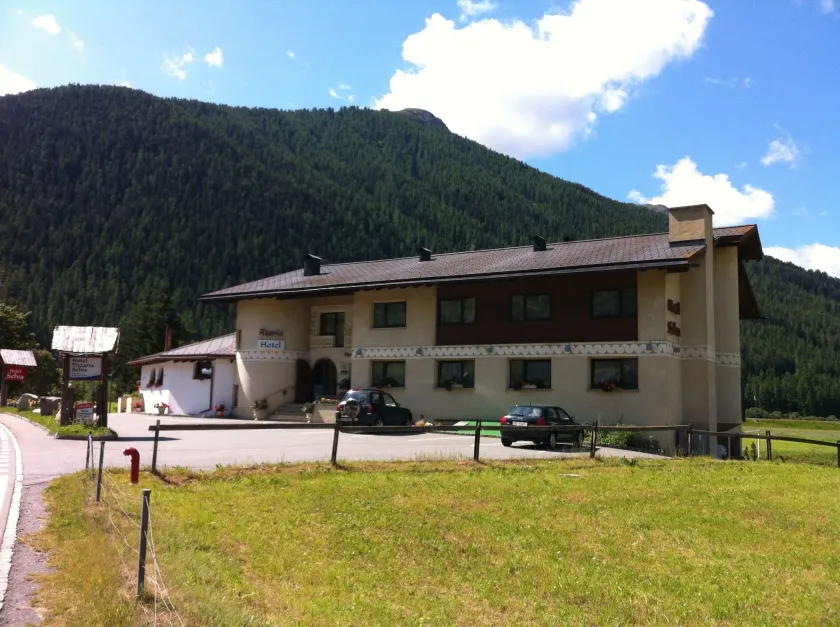 Hotel Pizzeria Selva - Image 1