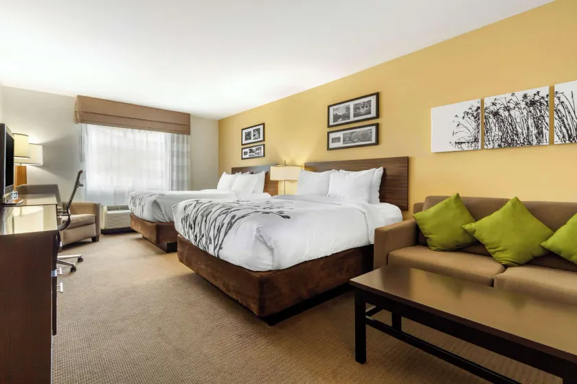 Sleep Inn & Suites Fargo Medical Center - Image 1