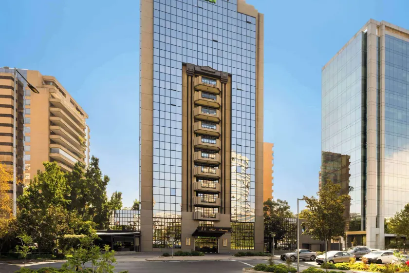 Wyndham Garden Santiago Kennedy - Image 1