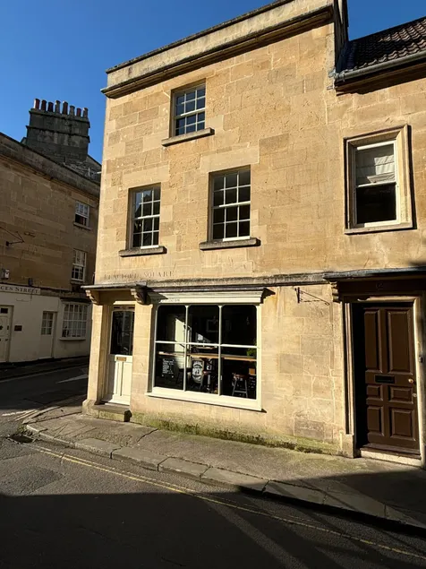 Princes Street Townhouse - Image 1