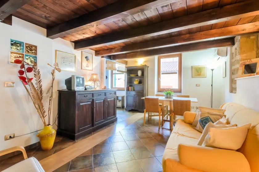Emerald apartment in Alghero Historic Center - Image 1