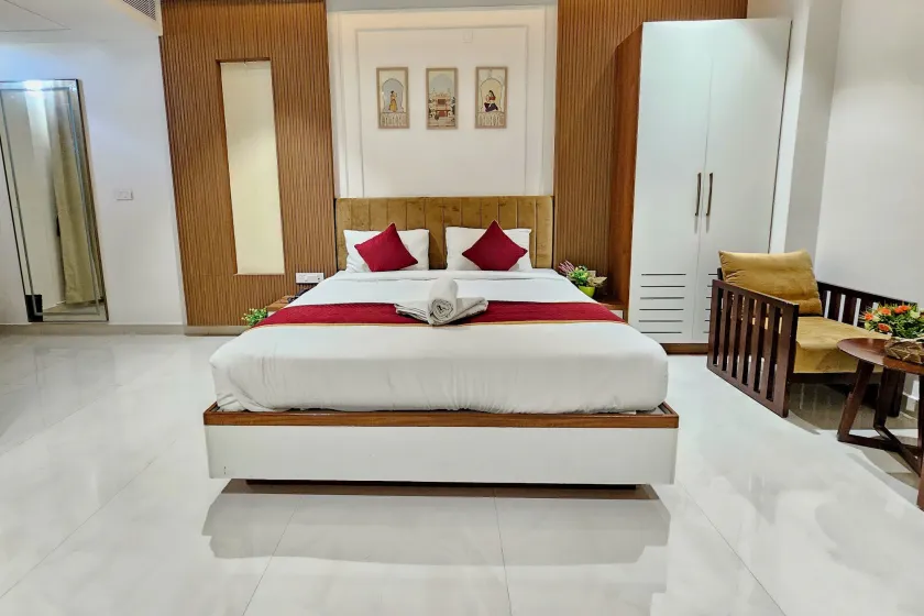 TrueLife Nexus Suites - Camera