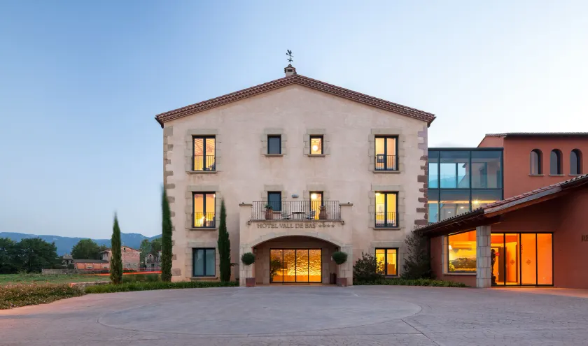 Hotel Vall de Bas - Image 1