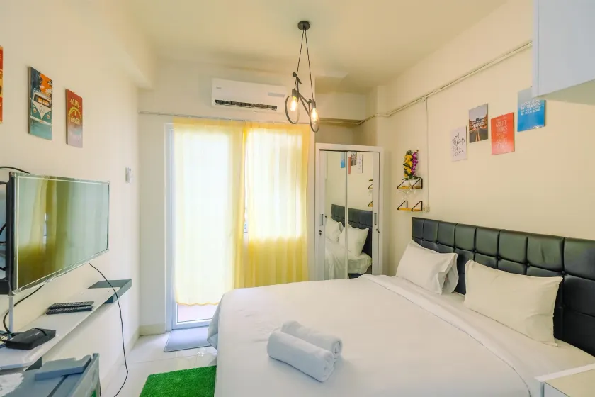 New Room Studio at Green Pramuka City Apartment By Travelio - Image 1