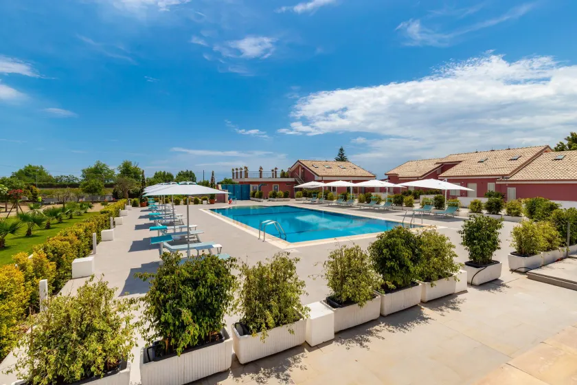 Dipladenia Garden Country Resort - Image 1