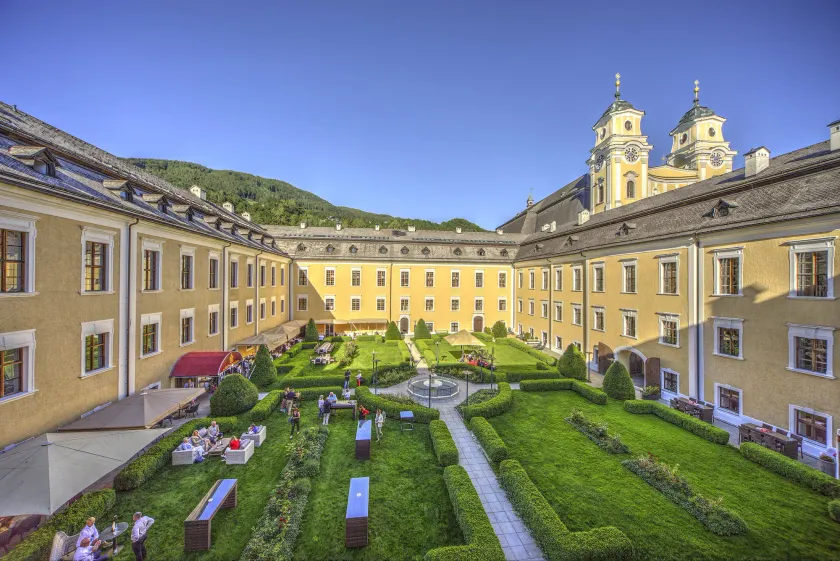 Schlosshotel Mondsee - Image 1