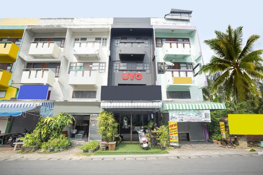 OYO 723 Lamphun Hostel - Image 1