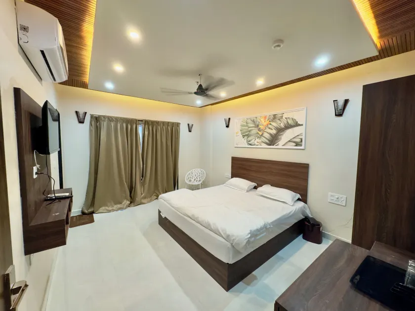 The Kari INN - Image 1