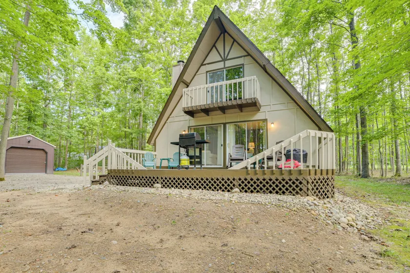 Cabin Near Lake w/ Deck, Fire Pit & Grill! - Image 1