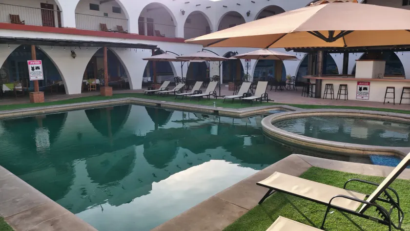 Hotel Hacienda Bugambilias La Paz - Image 1