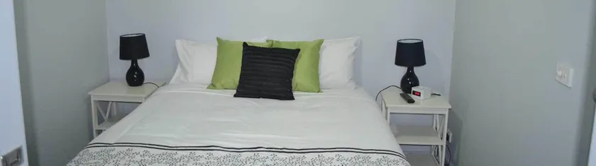 Golden Palms Motel - Room