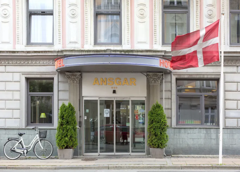 Go Hotel Ansgar - Image 1